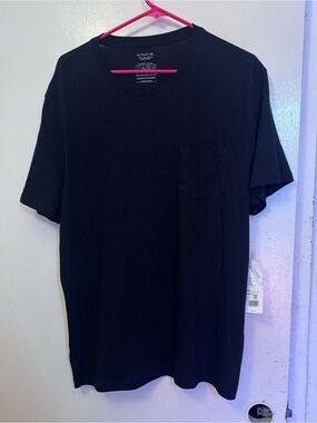 Vince Black Short Sleeve Pocket Crew Tee